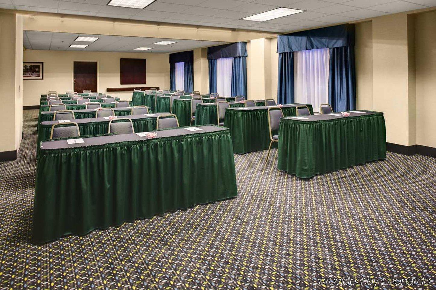 Hampton Inn Atlanta Perimeter Center Sandy Springs Zakenleven foto