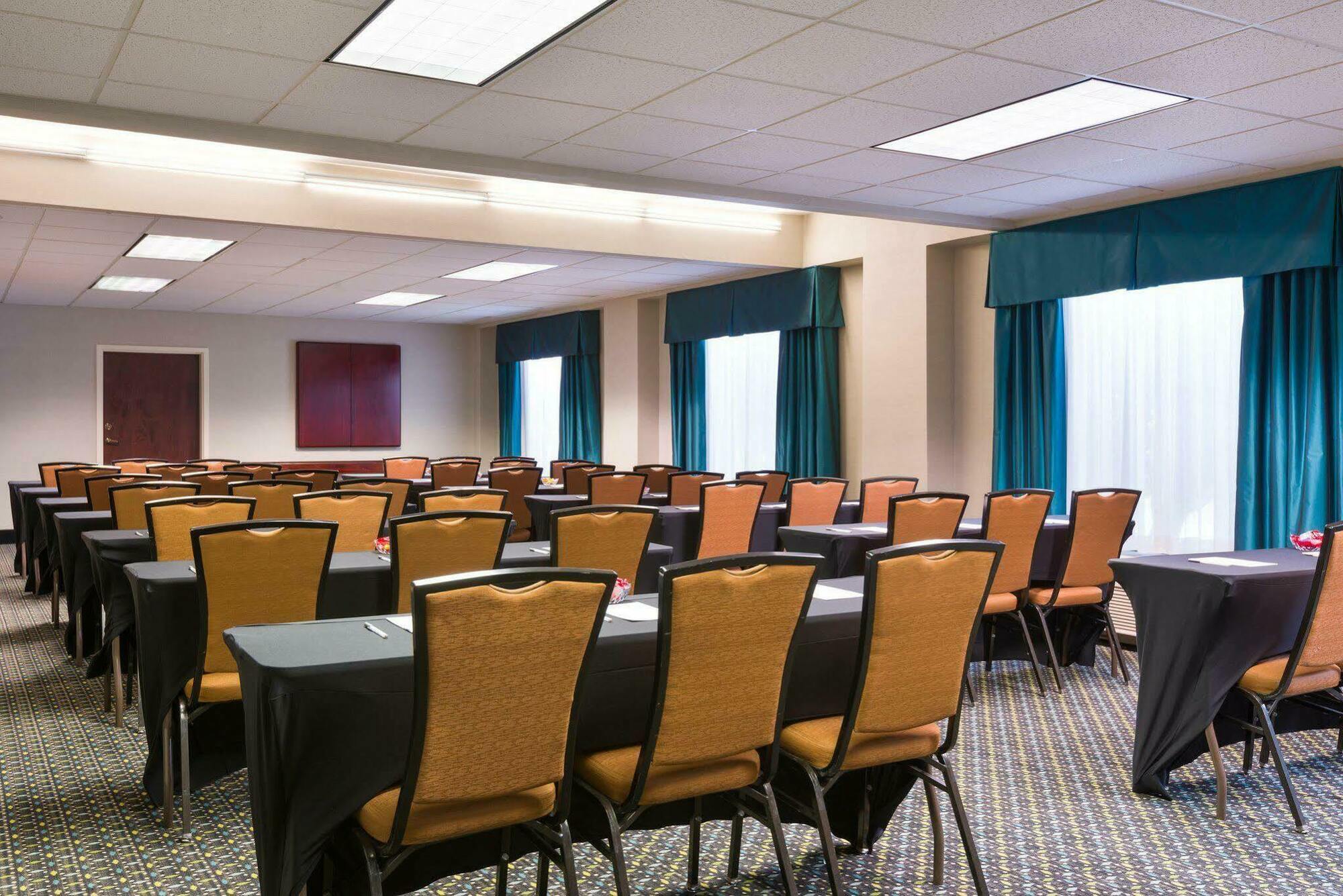 Hampton Inn Atlanta Perimeter Center Sandy Springs Buitenkant foto